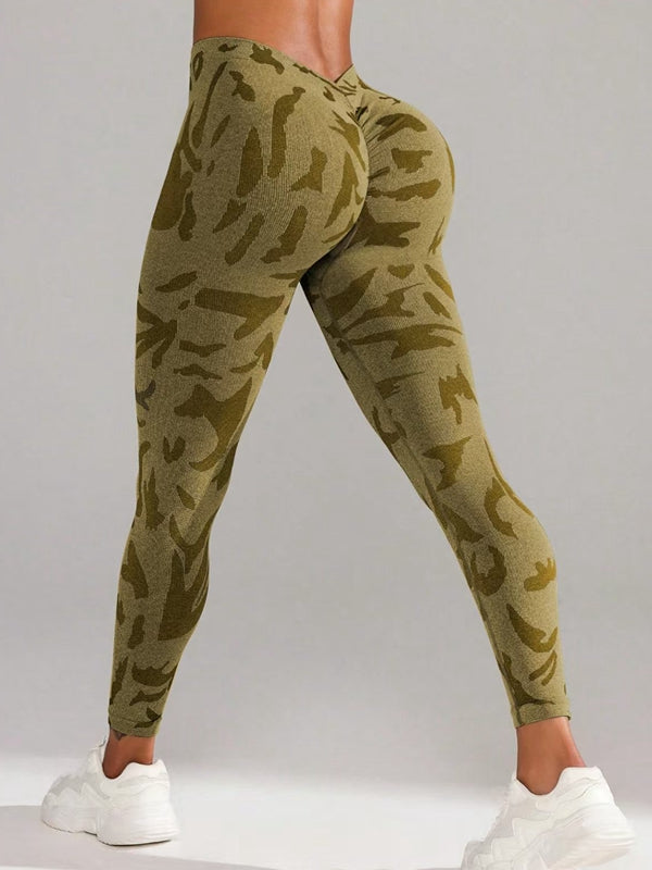 ZASUWA Female Sexy Camouflage Deep V Back Scrunch Bum Leggings